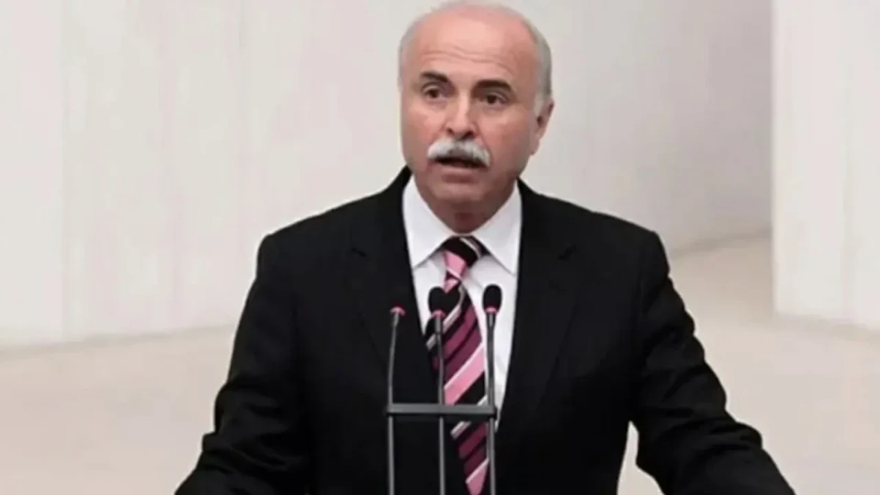 Fethiye’de yaya geçidinde feci kaza: Eski AK Parti Muğla Milletvekili Ali Boğa hayatını kaybetti