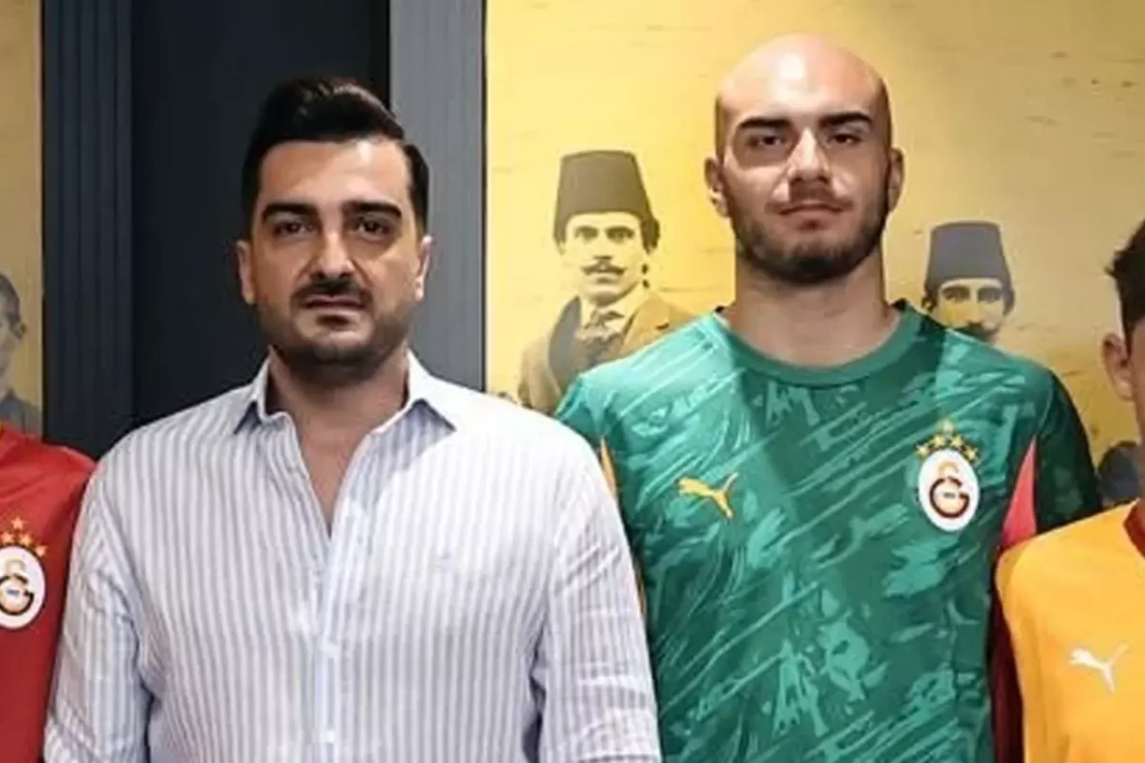 Galatasaray'ın transfer ettiği kalecinin yaşını duyanlar inanamıyor