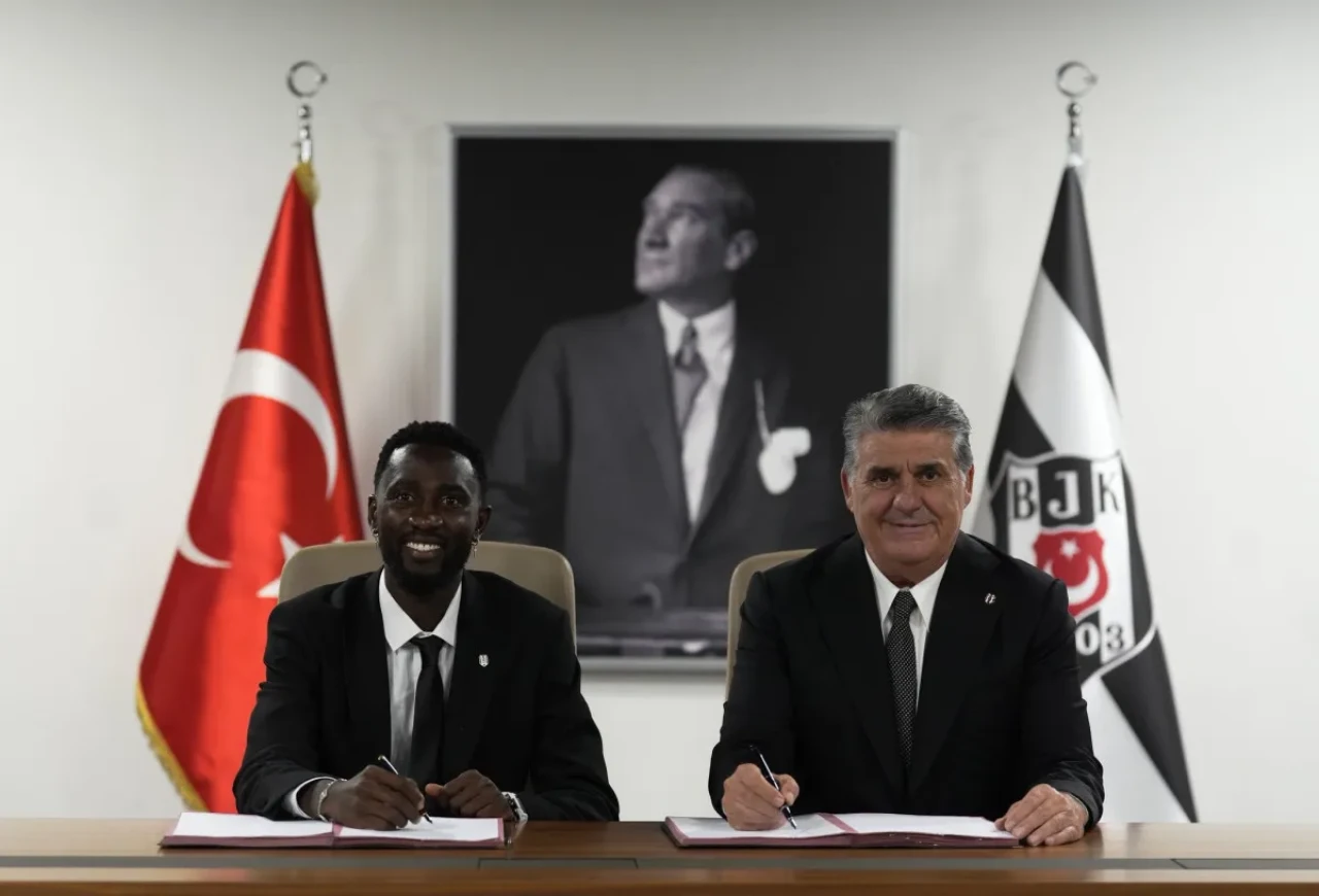 Beşiktaş, Wilfred Ndidi transferini resmen açıkladı!