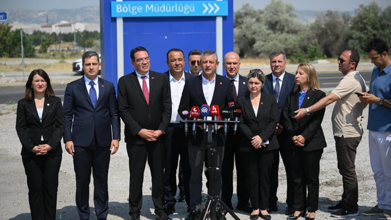 Özgür Özel TUSAŞ'ı ziyaret etti övgüler yağdırdı