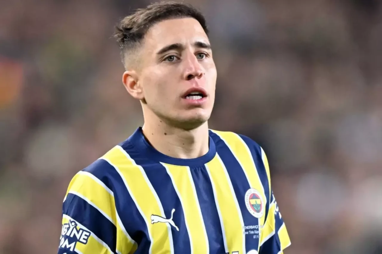 Taraftarlar çıldıracak! Emre Mor, ezeli rakibe hayırlı olsun
