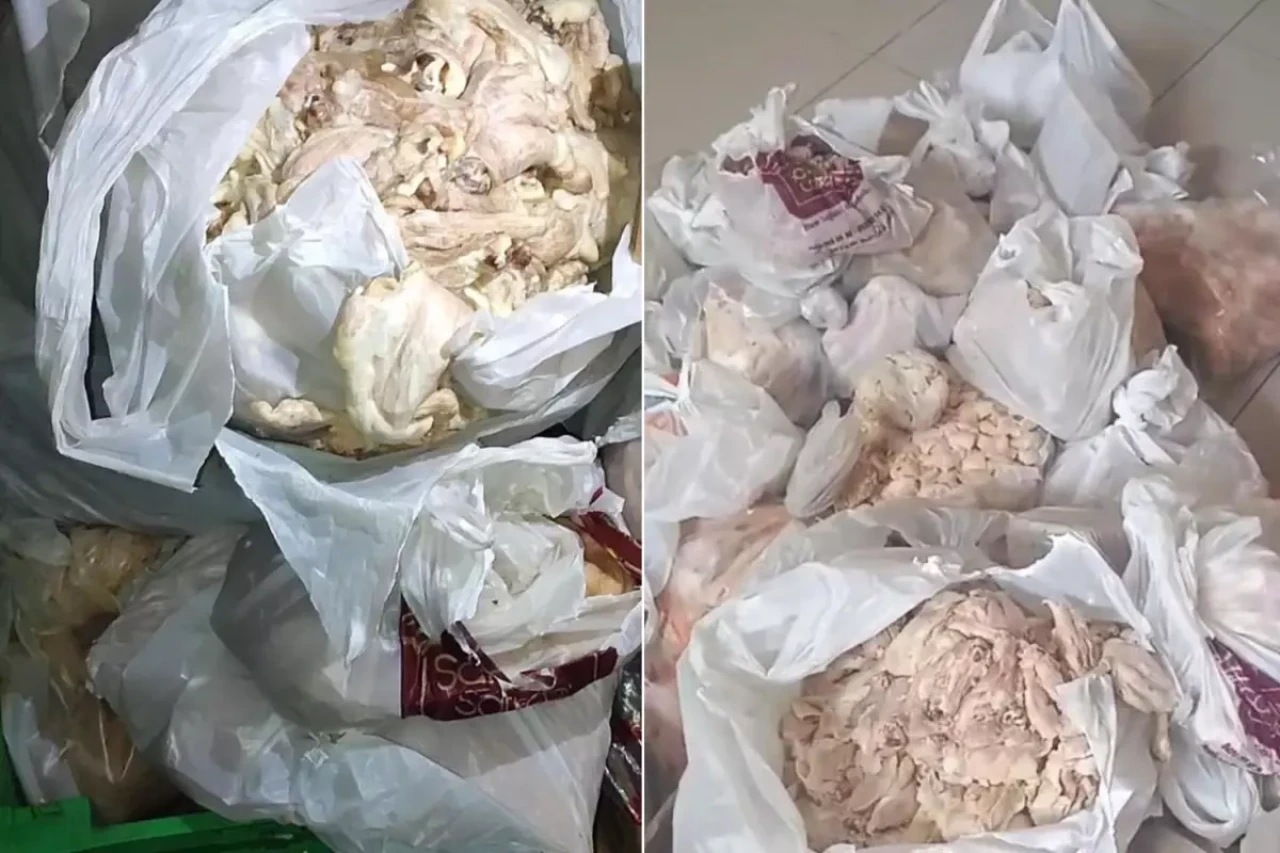 Elazığ'da skandal! Yemek şirketinde küflenmiş tavuk eti ele geçirildi!