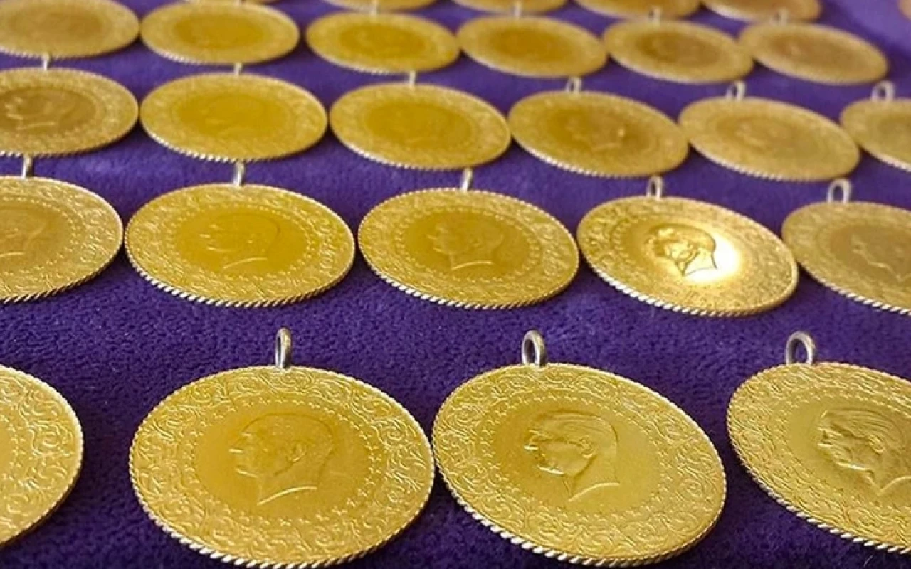Altında bekleyen kazanacak! Haftaya rekorla başladı asıl bomba 2026'da çeyrek altın, gram altın...