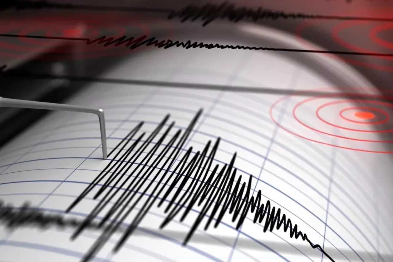 Kütahya'da deprem! İstanbul ve İzmir'de de hissedildi