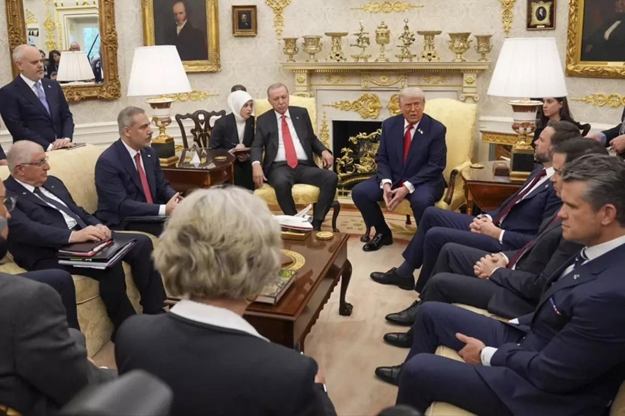 Trump-Erdoğan görüşmesi dünyada yankılandı! Yunan gazetelerinden dikkat çeken sözler