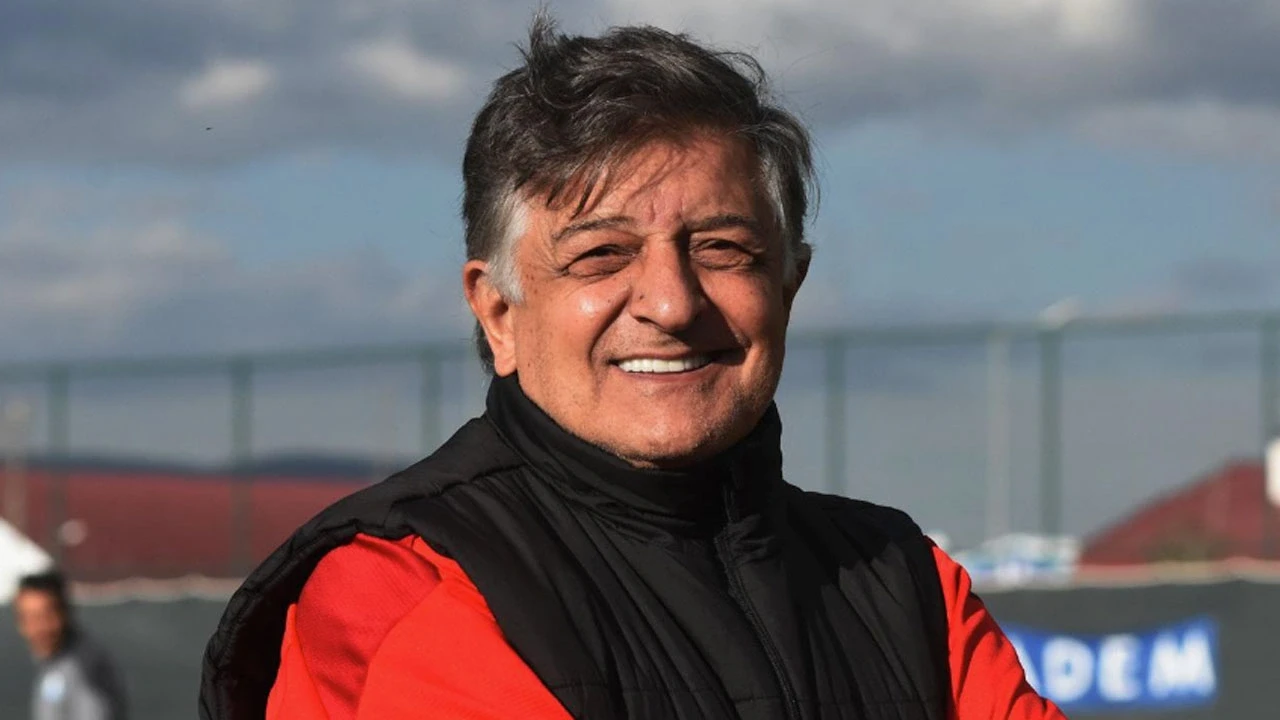 Yılmaz Vural geri dönüyor