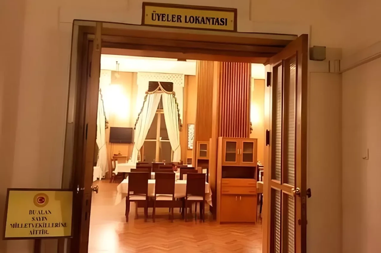 TBMM lokantasına zam! Vekiller bir kase corba için bakın ne kadar ödeyecek!