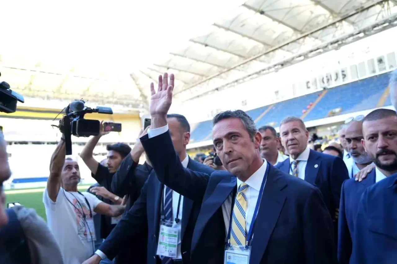 Ali Koç'tan duygusal veda: "Fenerbahçe bir sevda, bir miras"