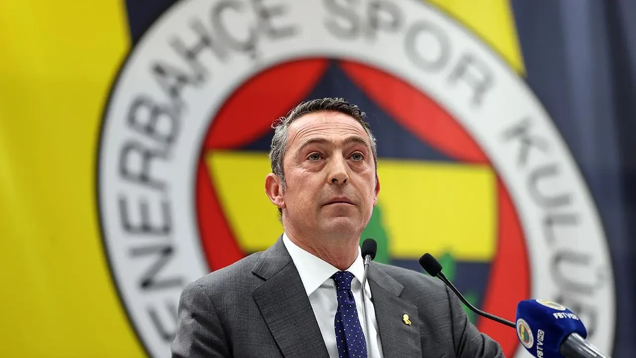 Ali Koç, Fenerbahçe Yönetim Kurulu aday listesini Divan’a teslim etti