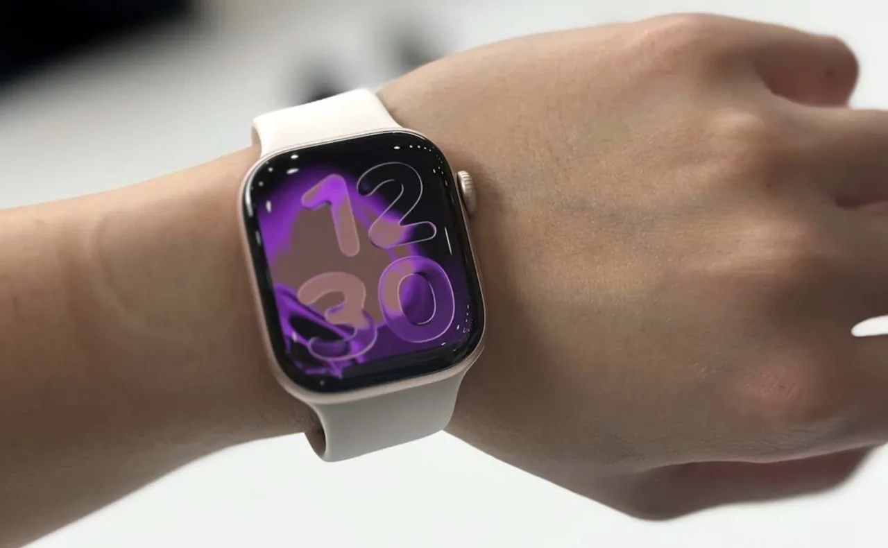 Apple Watch Series 11 ilk indirimini aldı