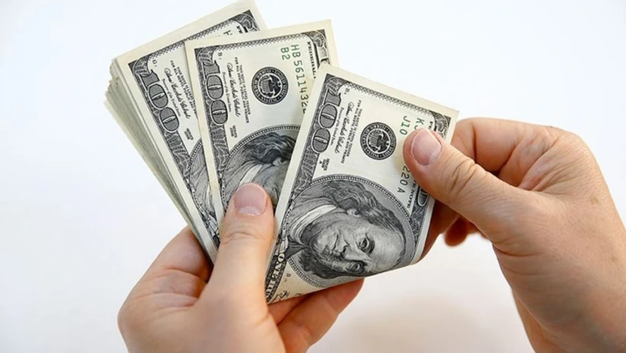 Serbest piyasada döviz açılış fiyatları.. Haftaya hızlı başladı