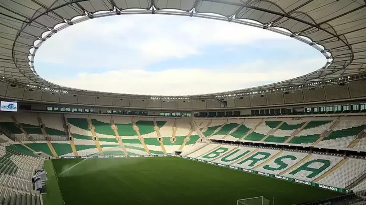 Bursaspor Söğütspor maçı saat kaçta, hangi kanalda canlı yayınlanacak? Türkiye Kupası 1. Tur