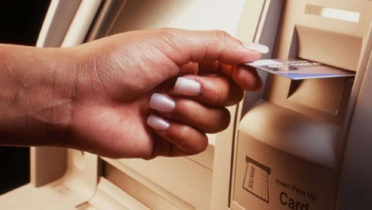 Dolandırıcılar iş başında! ATM'de bunu yapanlar yandı...