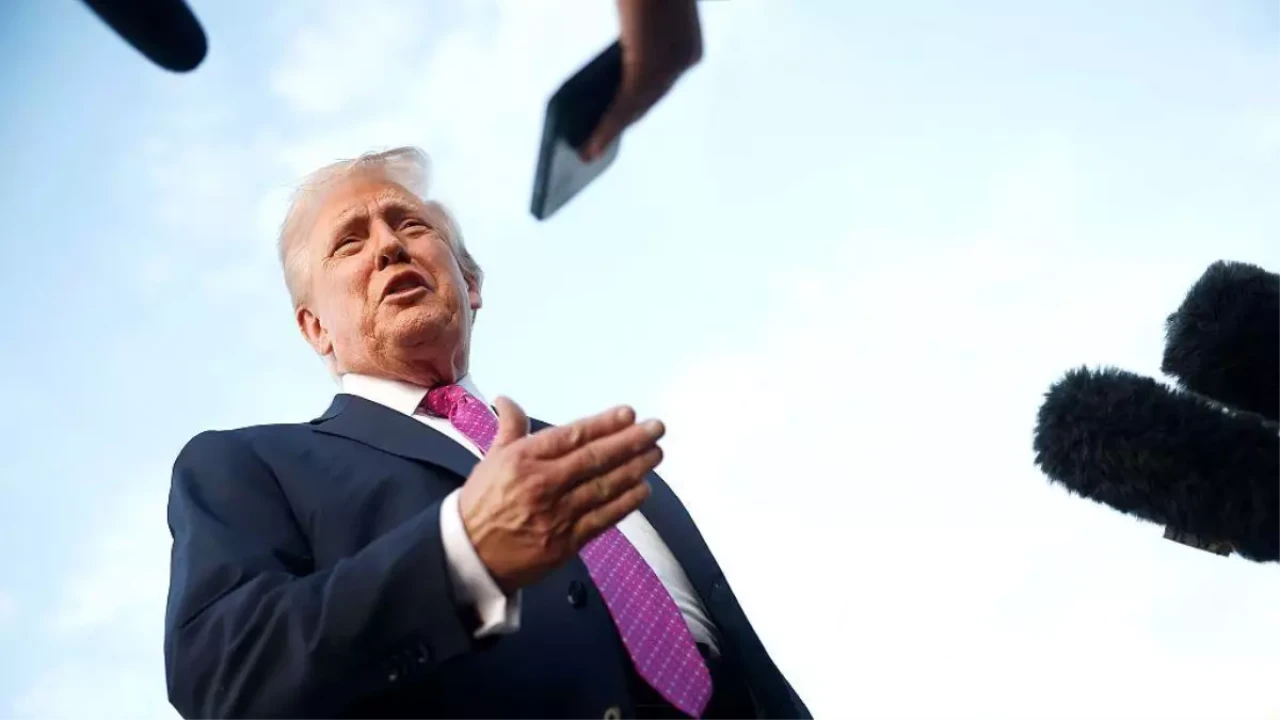 Trump, tarihi davetle İngiltere’ye gidiyor