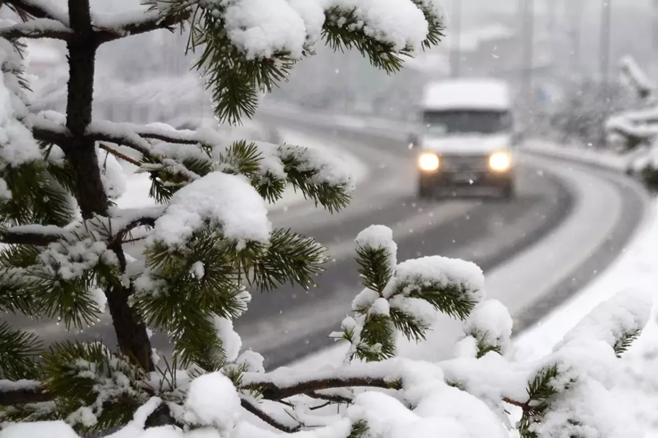 Yaz sıcağında kar sürprizi: Beyaz örtüyle kaplanacak