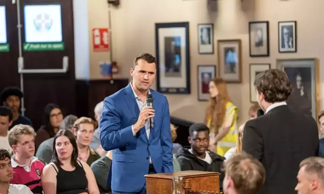 Trump’a yakın aktivist Charlie Kirk silahlı saldırıda öldü!