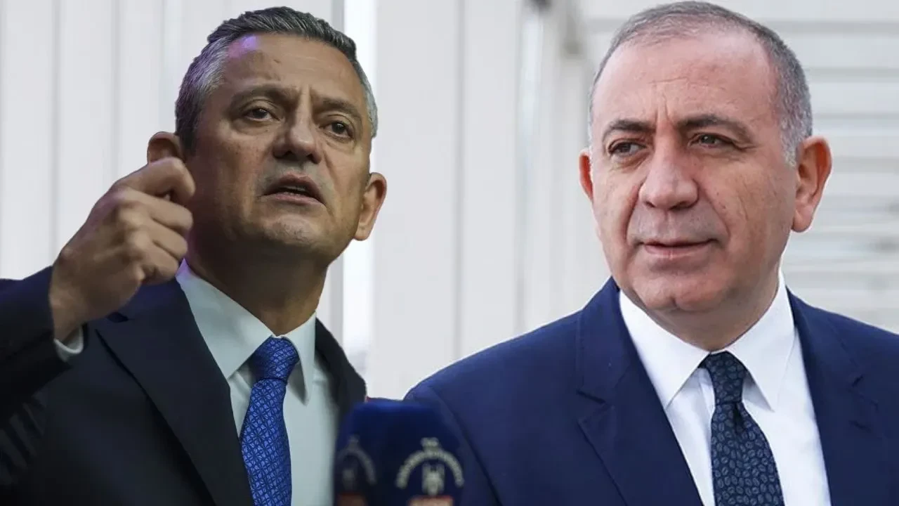 Taksim Meydanı'nda mahşeri kalabalık: Gürsel Tekin, 'Geleceğim' dedi, gelmedi