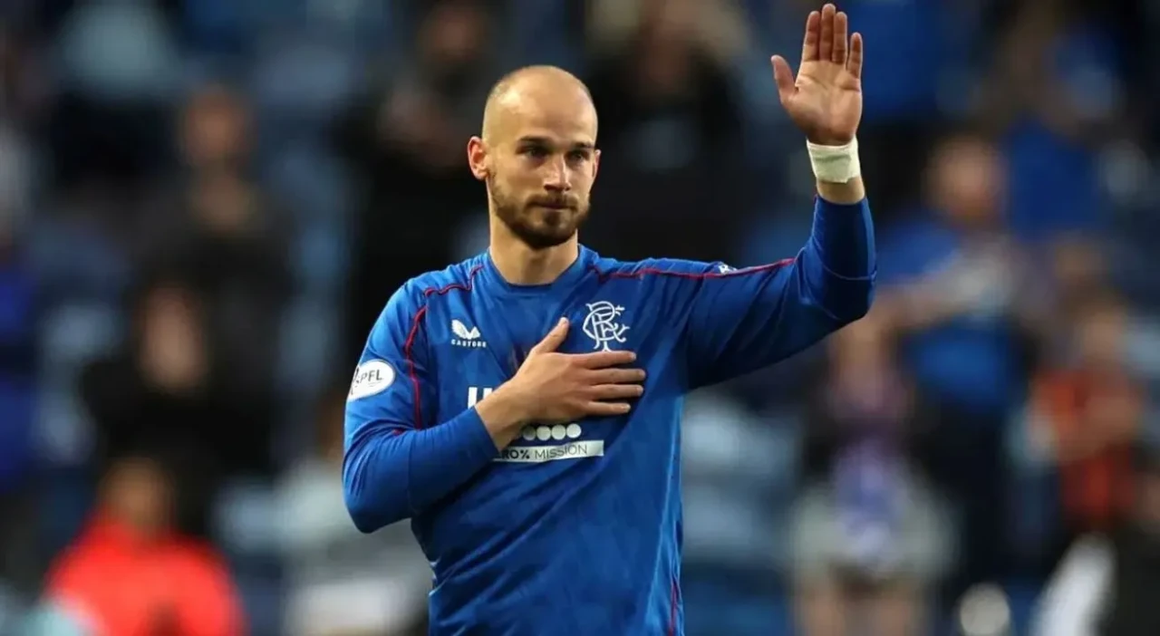 Beşiktaş Vaclav Cerny'i resmen açıkladı