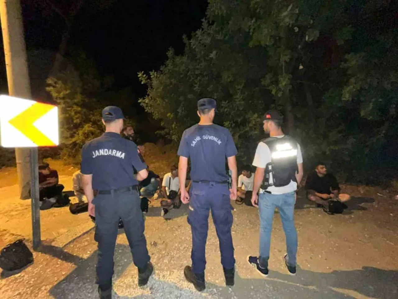 Marmaris’te 18 düzensiz göçmen yakalandı