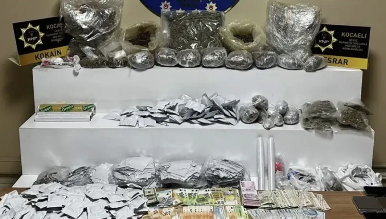 Gebze’de uyuşturucu operasyonu: 3 şüpheli tutuklandı