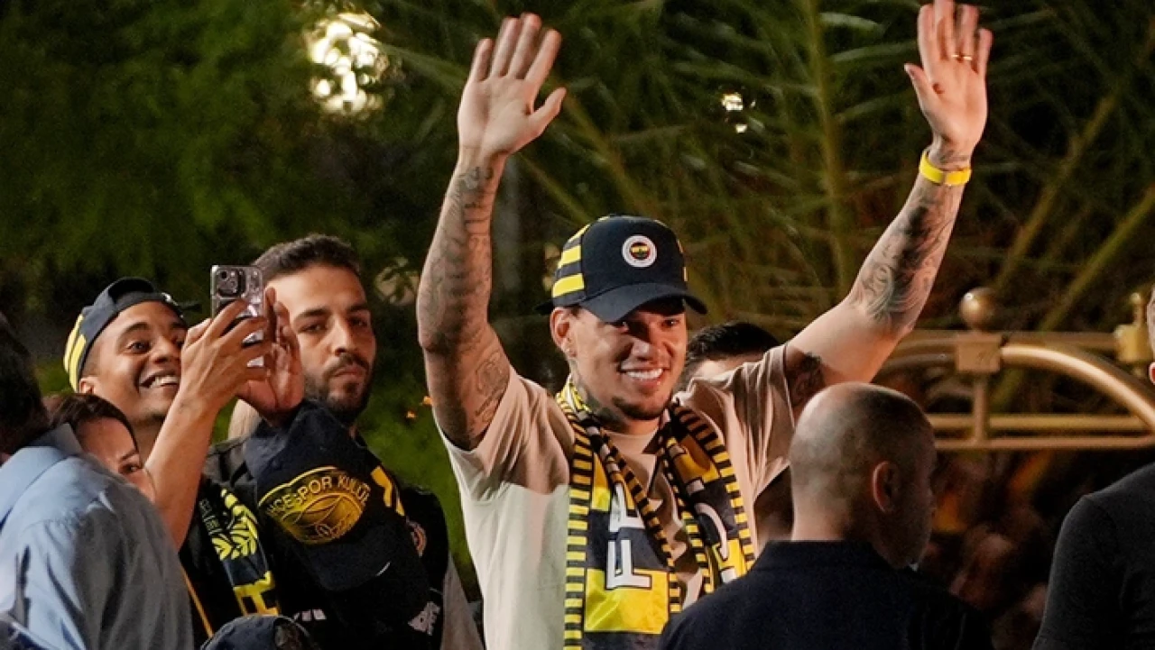 Brezilyalı kaleci Ederson, Fenerbahçe için İstanbul'da