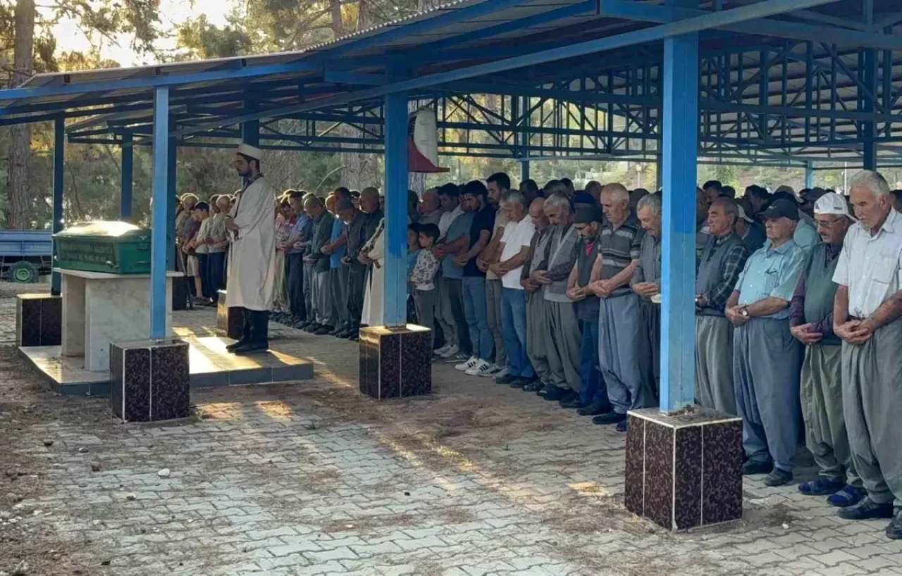 Tarsus’ta ev yangını: Nene ve engelli torunu hayatını kaybetti