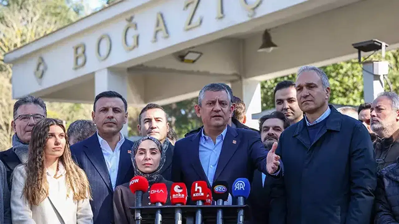 Boğaziçi Üniversitesi'ni ziyaret eden Özgür Özel konuştu: 'Üniversitelerin özgürlüğünü savunuyoruz'