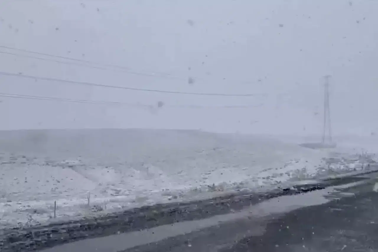 Türkiye'nin en kurak ilçesine lapa lapa kar yağdı