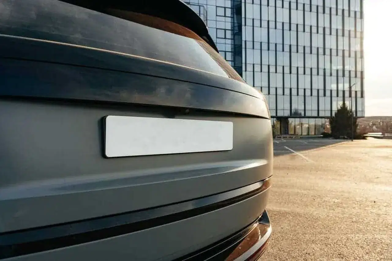 APP plaka nedir ve neden yasak? 2026 APP plaka cezası ne kadar?