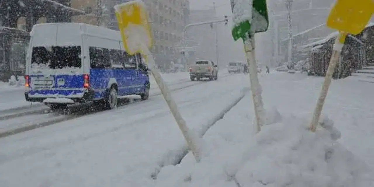 Hakkari'de yarın okullar tatil mi? 27 Şubat cuma günü Hakkari'de okul var mı yok mu?