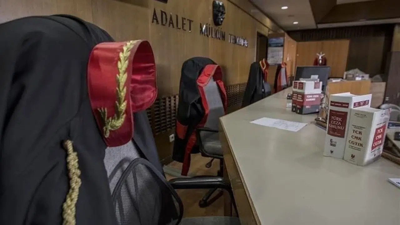 Aziz İhsan Aktaş dosyasında ara karar, 7 sanığa tahliye, 17 sanığın tutukluluğu sürdü