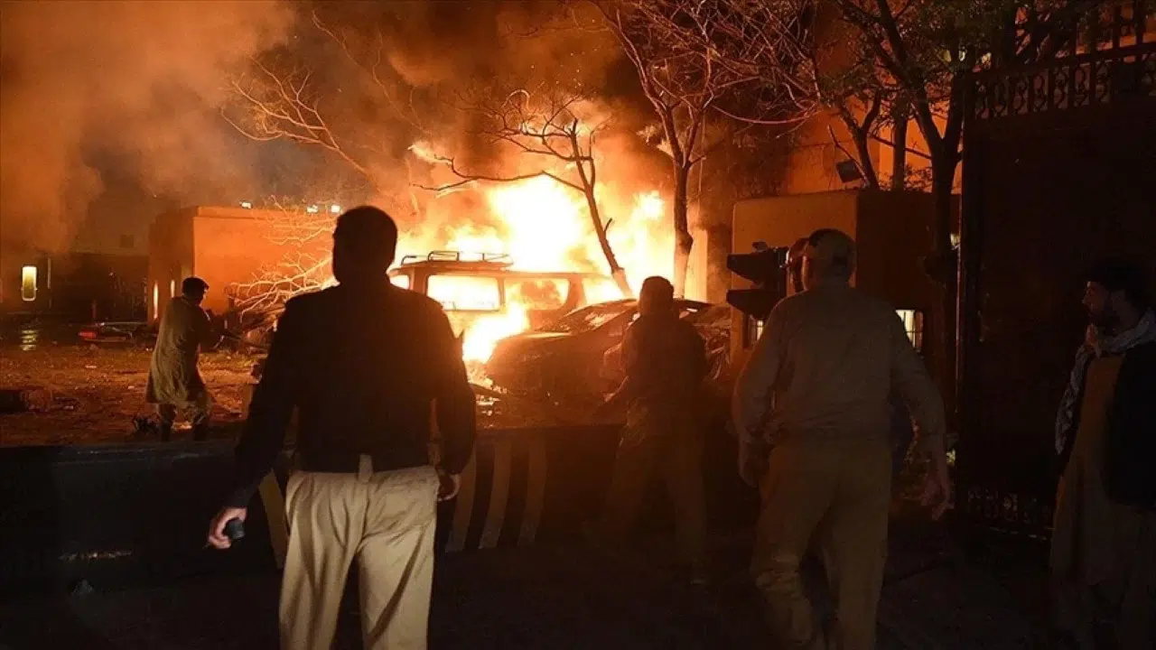 Pakistan’da tüp patladı: 7 kişi hayatını kaybetti, 25 yaralı