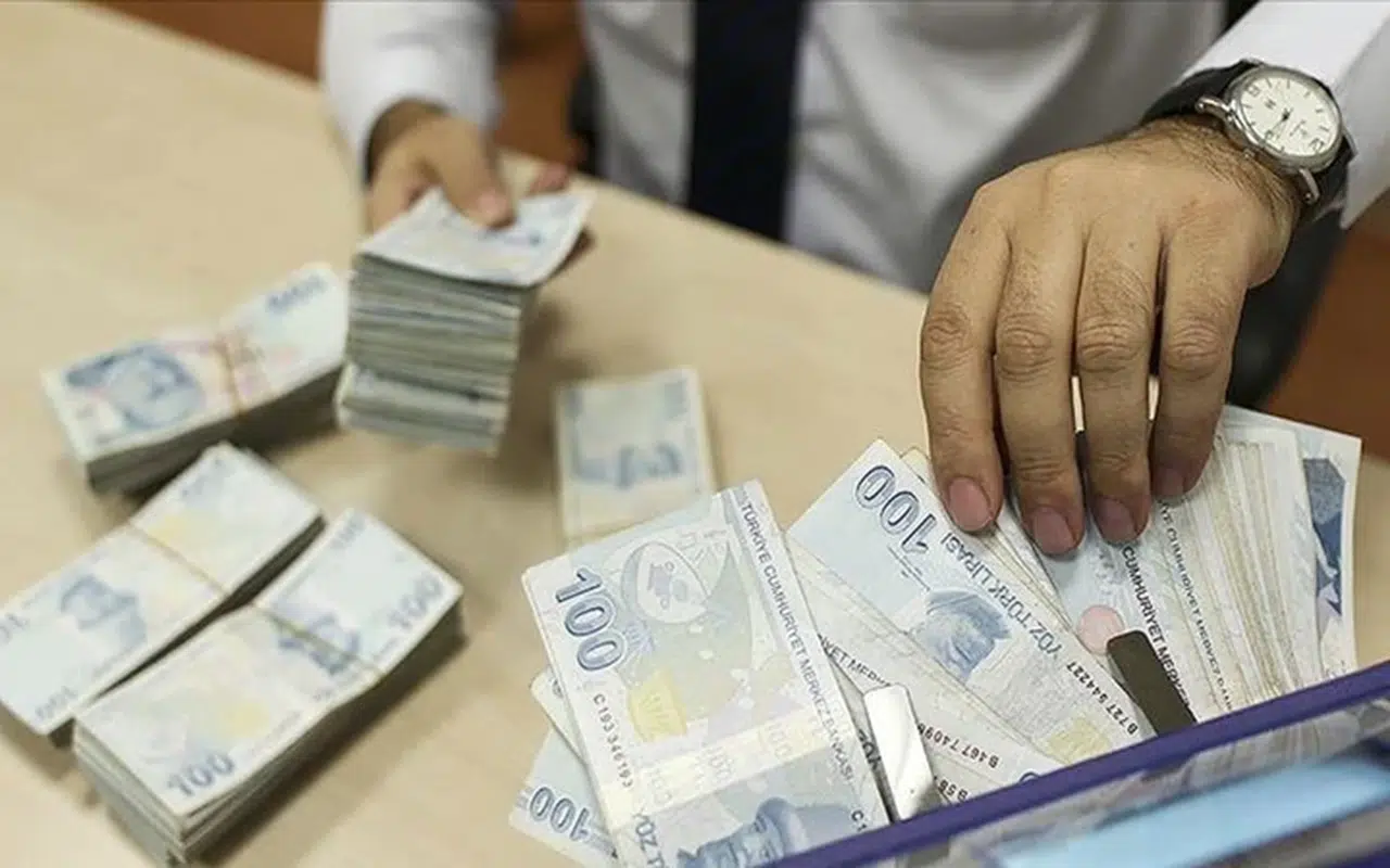 Dev banka 2027 bombasını patlattı! Çarpıcı Türkiye tahmini