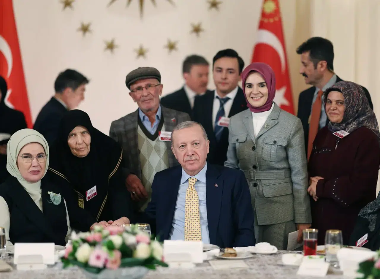 Cumhurbaşkanı Erdoğan, şehit aileleriyle iftar programında bir araya geldi