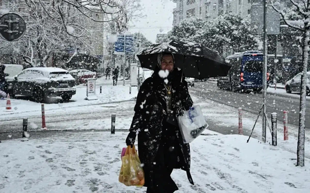 İstanbul’da kar ihtimali için perşembe uyarısı, Orhan Şen tarih verdi