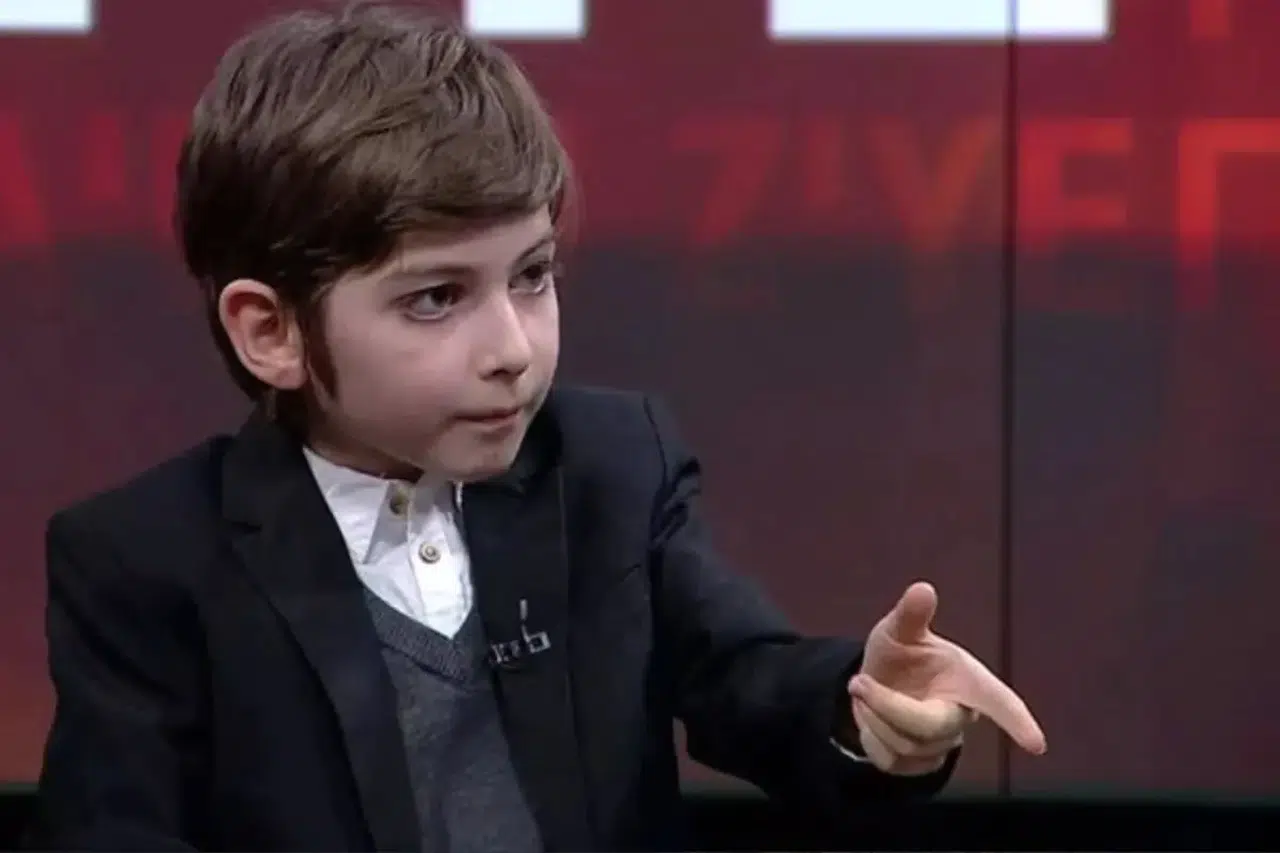Atakan Kayalar yıllar sonra görüntülendi yeni imajı dikkat çekti