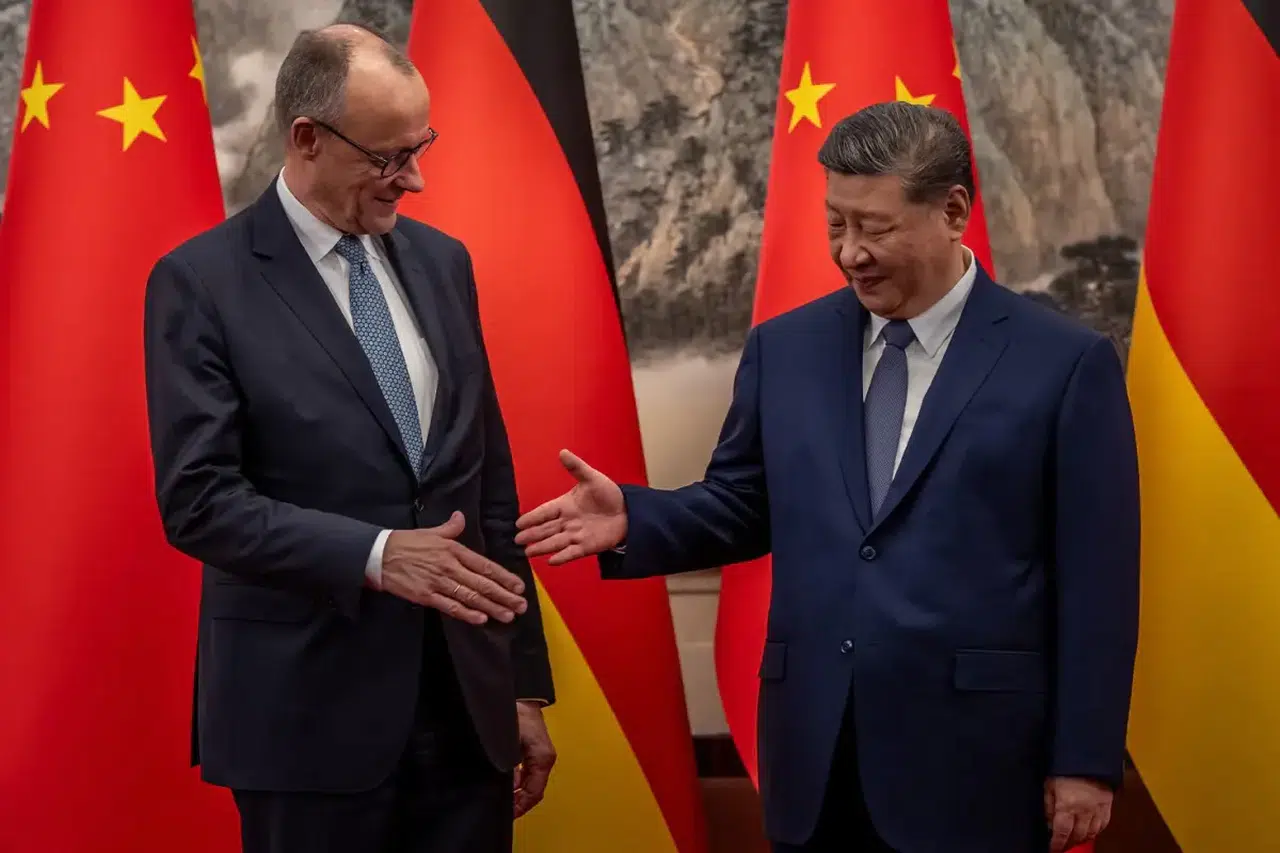 Batı, yüzünü Çin'e çevirmeye başladı! Dev sipariş için anlaştılar