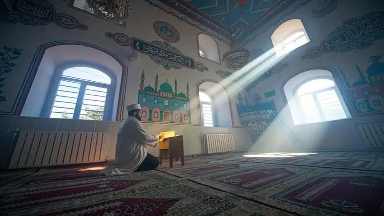 Kadir Gecesi'nin 27. gece olduğu kesin mi? İşte Kur'an ve hadislerdeki işaretler