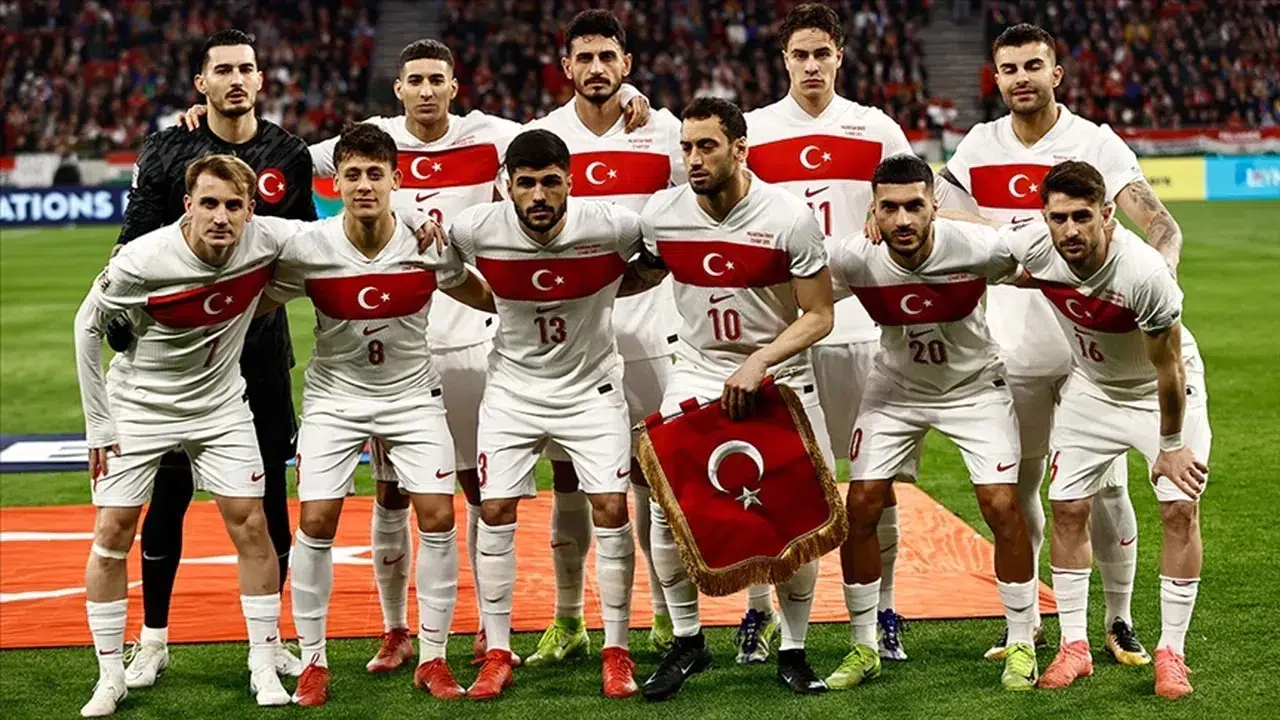 Kritik maç öncesi sahaya çıkacak isimler belli oluyor! Türkiye-Romanya mücadelesinde muhtemel 11’ler