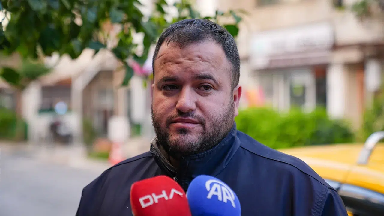 İzmir'de taksici tartıştığı yolcu tarafından öldürüldü