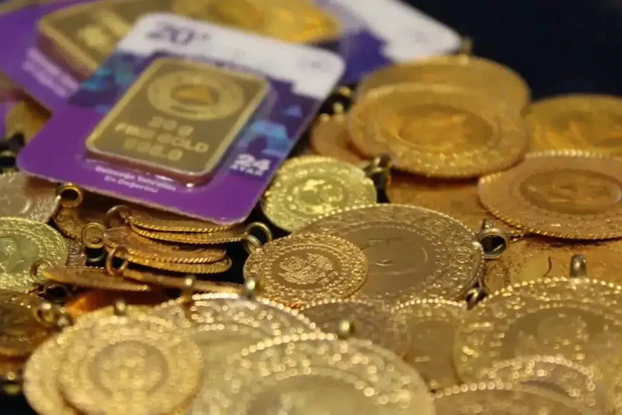 Altın 5 haftalık yükselişin ardından haftayı düşüşle kapattı