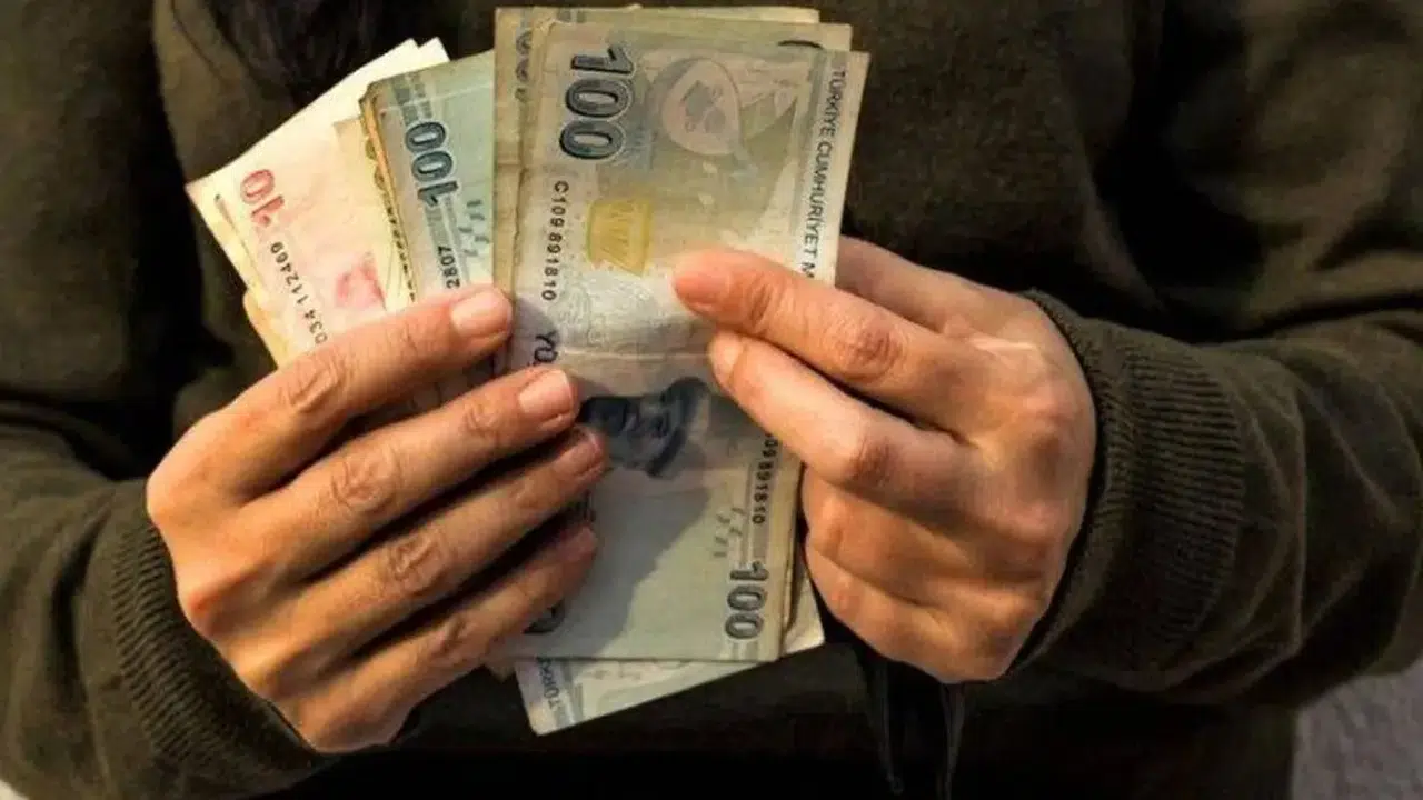 Emekli maaşı ve bayram ikramiyesi ne zaman yatacak! Erdoğan ödeme tarihini açıkladı