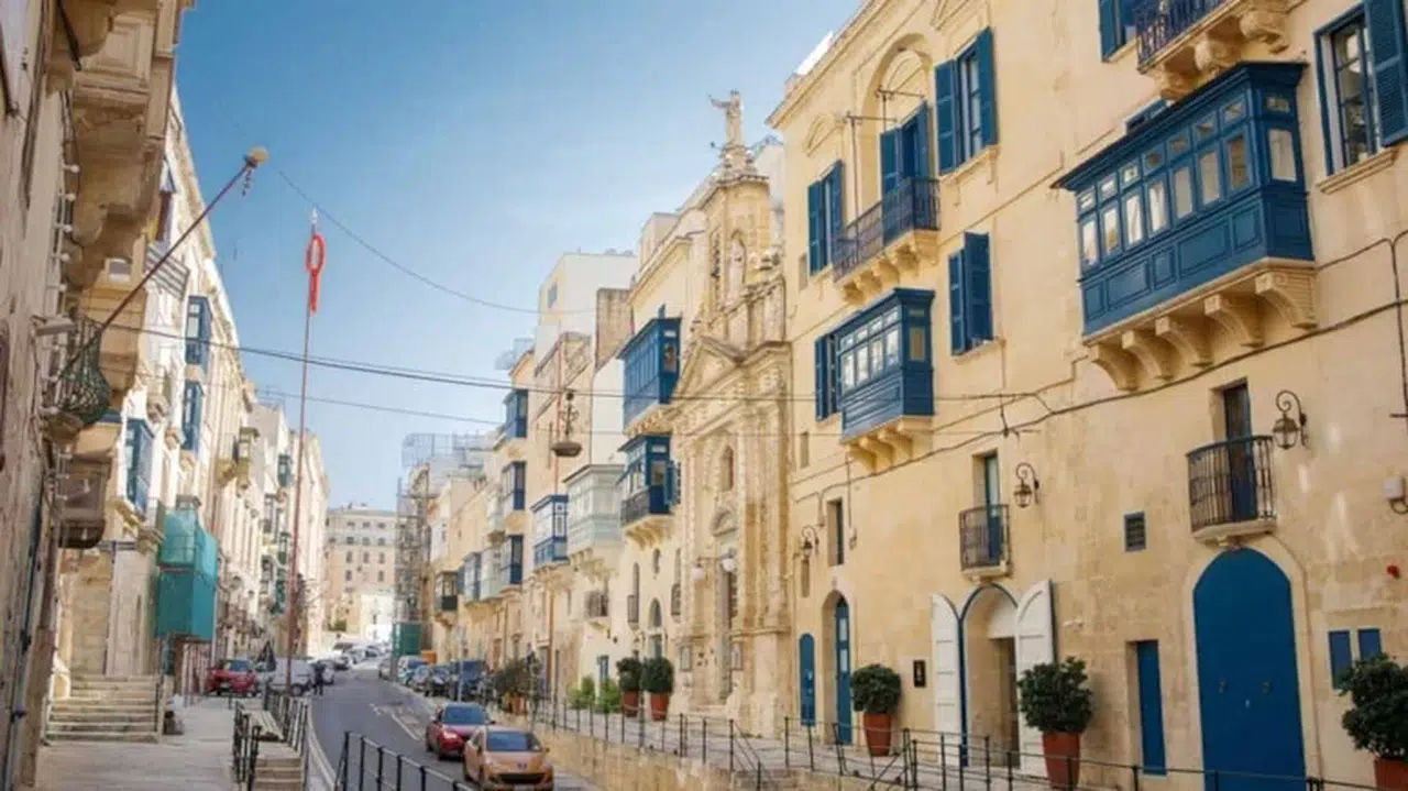 Bu ülke araba kullanmayı bırakana 1.3 milyon veriyor