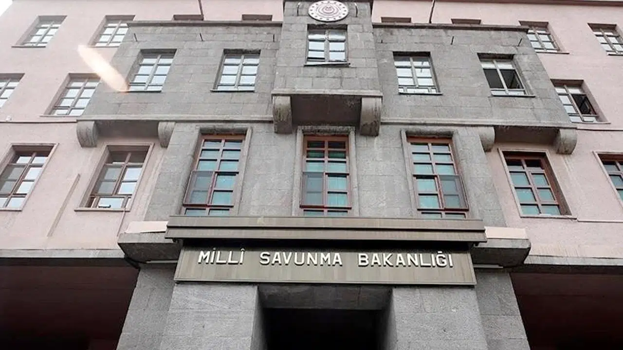 İran’dan ateşlenen balistik mühimmat Türk hava sahasında etkisiz hale getirildi