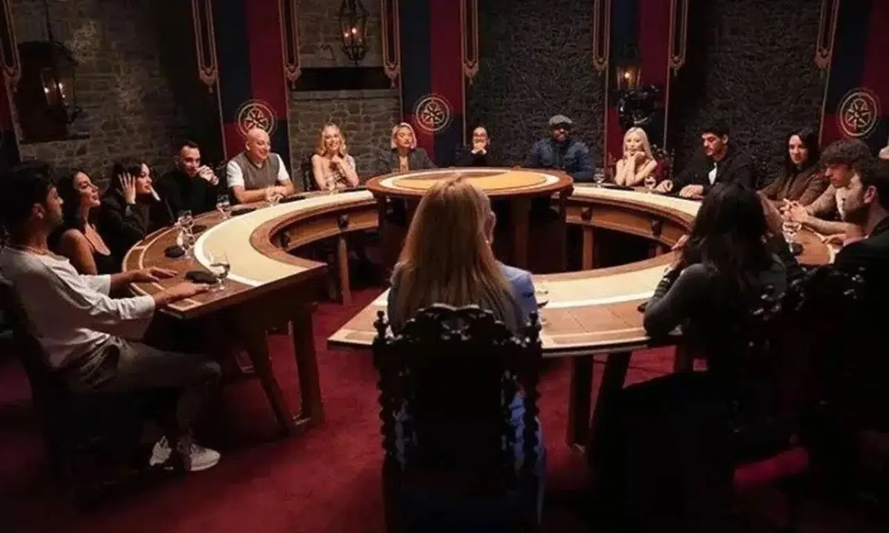 The Traitors Türkiye hangi ülkede çekildi? İşte o gizemli şatonun hikâyesi!