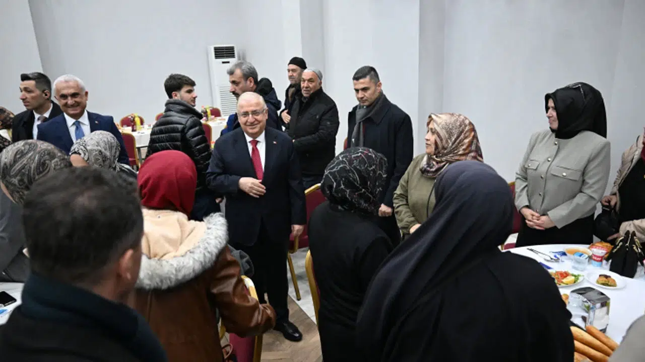 Bakan Yaşar Güler: Hudutlarımızın ve vatandaşlarımızın güvenliği için tüm tedbirleri alıyoruz