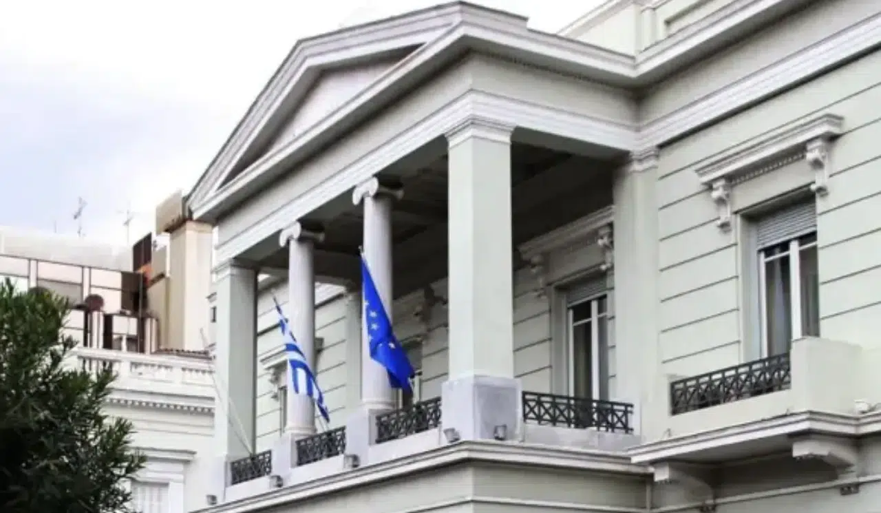 Yunanistan’dan dikkat çeken İran kararı: Tahran Büyükelçiliği Bakü’ye taşınacak