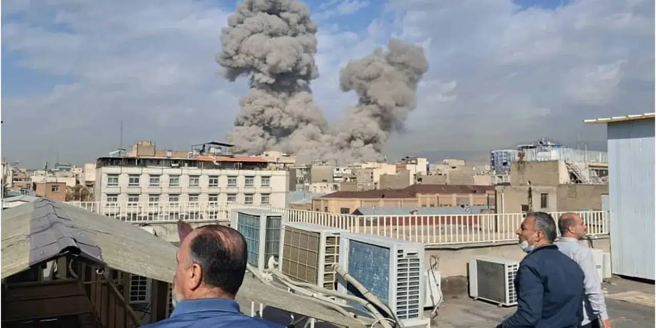 İran Kızılayı: ABD-İsrail saldırılarında 4 binden fazla sivil bina zarar gördü