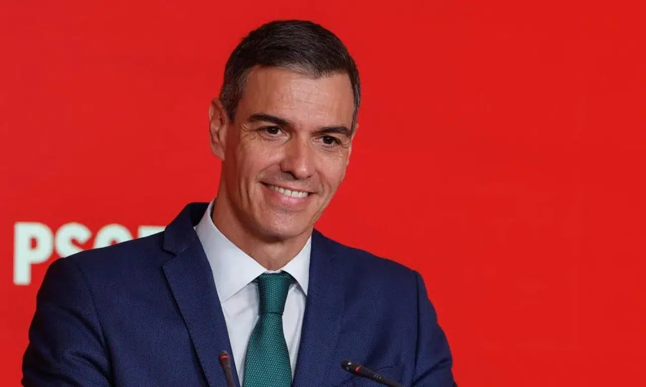 İspanya Başbakanı Pedro Sanchez'den Türk Bayraklı mesaj