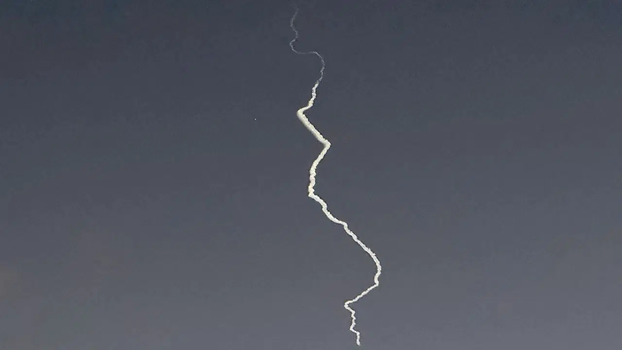 ABD ve İsrail’den gece saldırısı: Yerleşim alanları hedef alındı, ölü ve yaralılar var